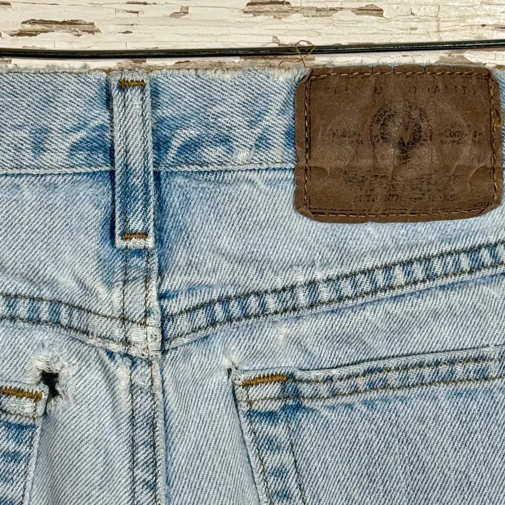 Vintage‎ Wrangler Jeans Light Wash Ripped Knee Distressed Denim